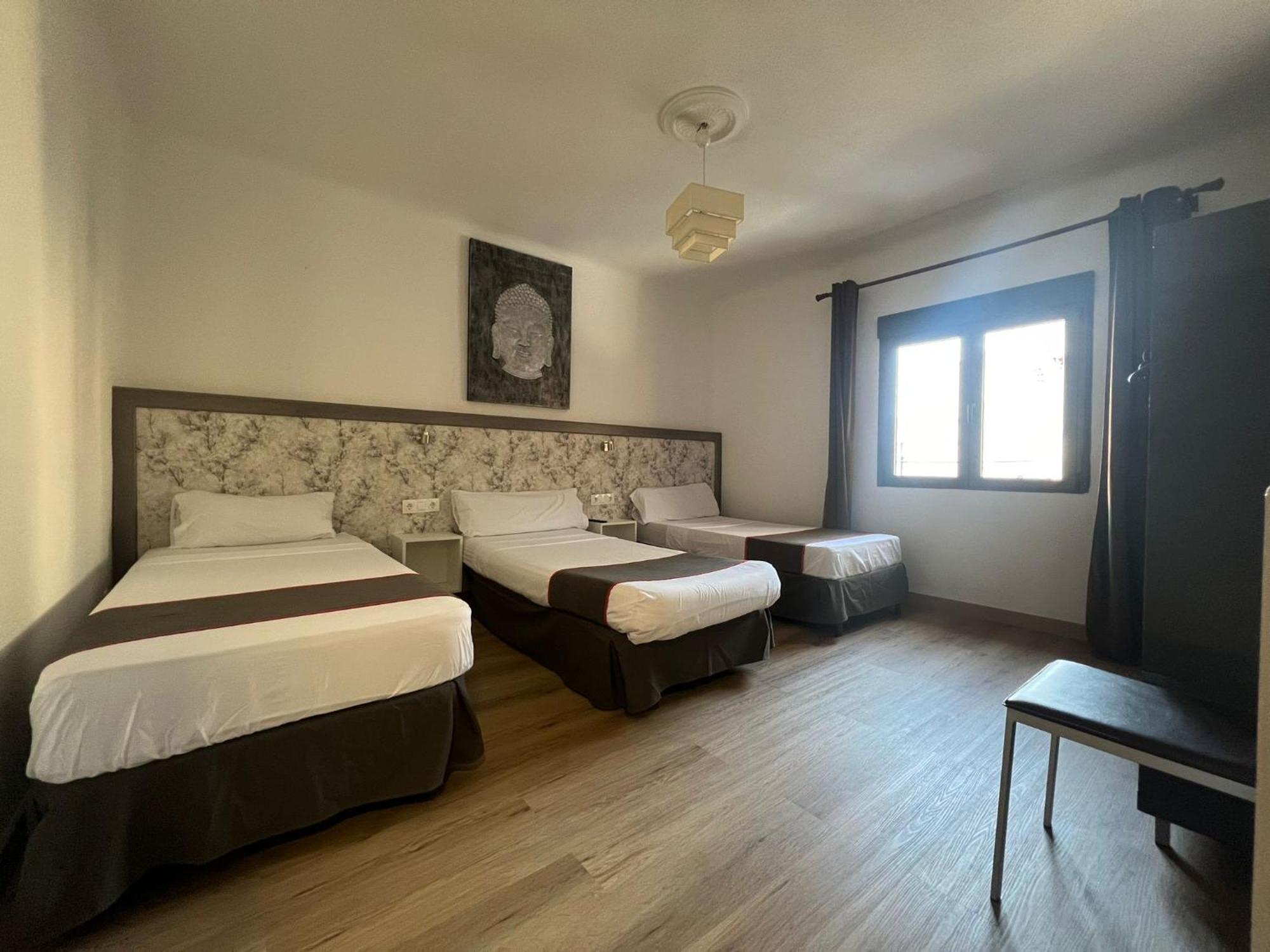Hello Madrid Hotel Buitenkant foto